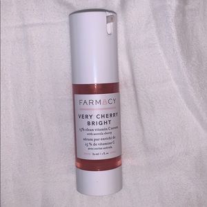 Farmacy very Cherry 🍒 Bright